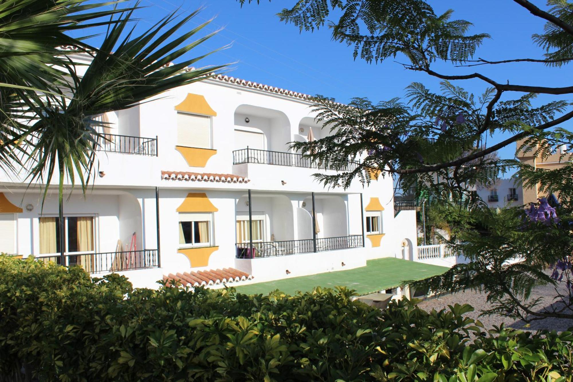 Apartamentos Las Rosas De Capistrano Nerja Exterior photo